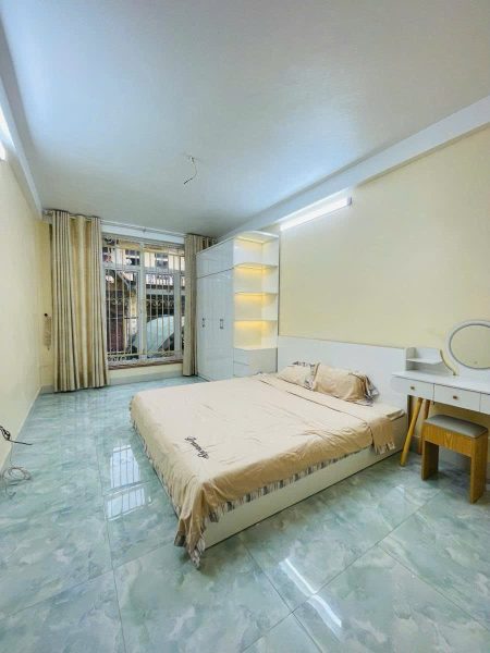 Ban Nha Pho 6 Tang Nam Du5